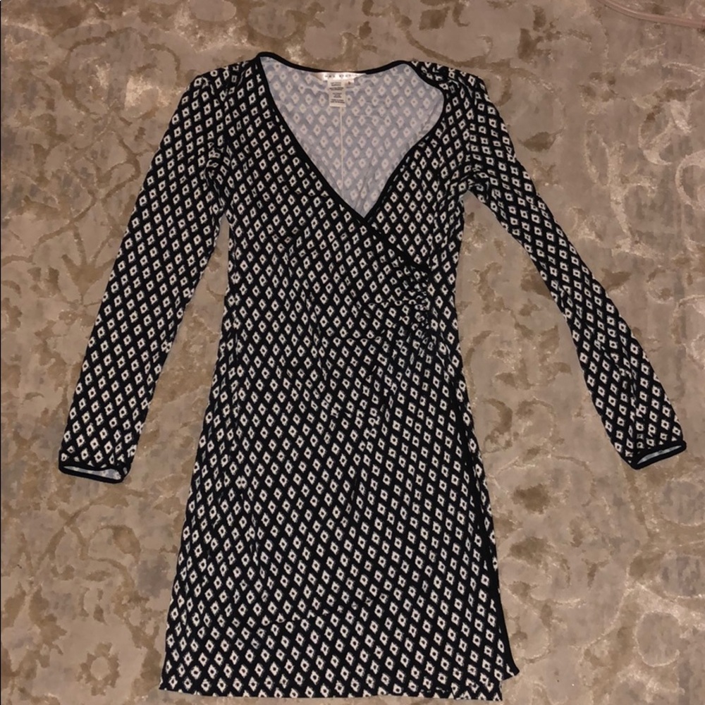 Max studio faux wrap dress